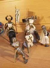 Schleich Kreuzritter Ritter 2 Soldaten Pferd, 3 Fußkämpfer