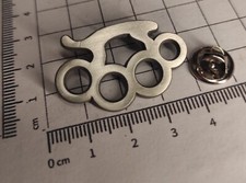3er Pack: PIN/Anstecker SCHLAGRING (brass knuckles, Dekostück)