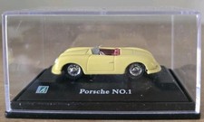 Modellauto Porsche No.1 Hongwell 1:72 Metallmodell in Vitrine