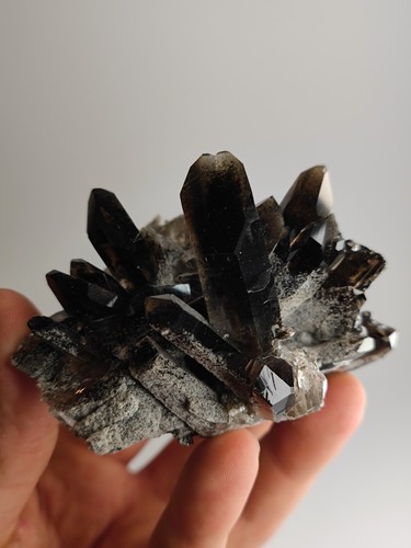 Clear smoky quartz - 🔥clear,