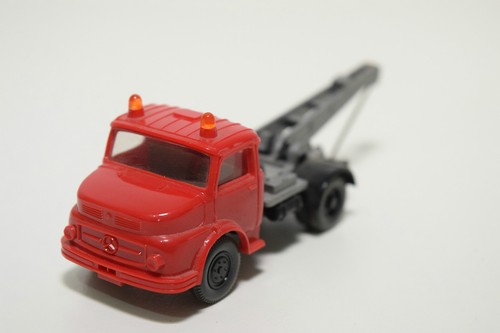 Wiking mercedes benz truck - mercedes,