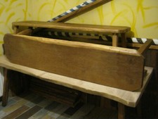 Mittelalter_Sitzgruppe_Eiche_massiv_1x_Tisch_ca._90x200cm_+_2x_Bank_ca._40x170cm