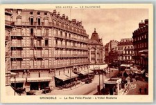 39473913 - Grenoble La Rue Felix Poulat L Hotel Moderne Nos Alpes Le Dauphine