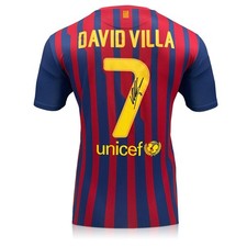 Von David Villa signiertes