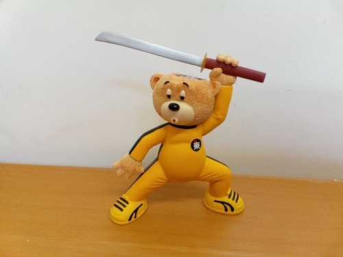 Bad taste bear kill - bear, bill