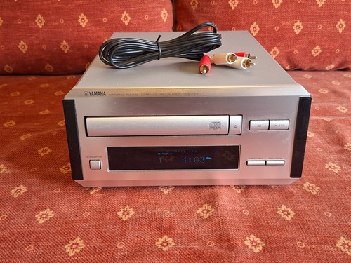 Yamaha cdx e100 player - yamaha, cd-player