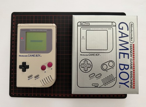 Nintendo game boy dmg classic - game,