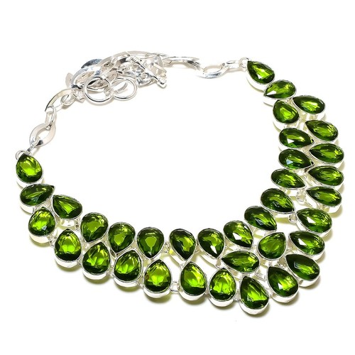 Facettierter peridot edelstein - facettierter,