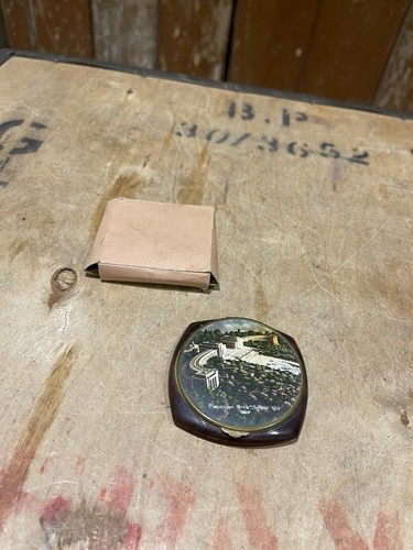 Vintage powder compact french - powder,