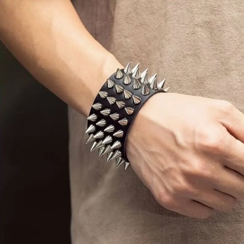 Goth spikes vierreihiges - goth,