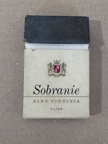 Vintage leere sobranie - leere, extra