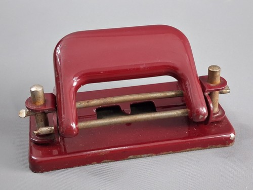 Alter locher schreibtisch - alter,