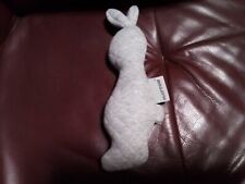 Nattou Stofftier Kuscheltier Hase in Grau mit Rasselfunktion 25 cm groß Top