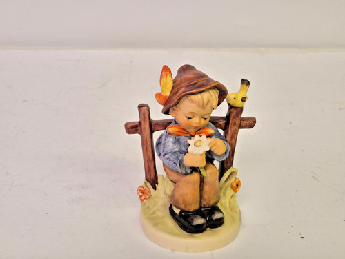 Hummelfigur - sie, )