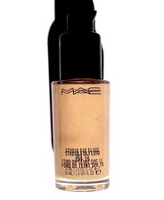 MAC Studio Fix Fluid SPF15
