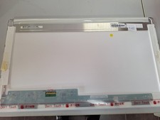 44cm (17,3") HD+ 1600x900