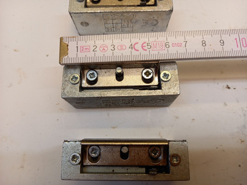 Universal elektrischer