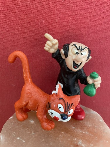 Gargamel mit azrael - azrael, schlumpf