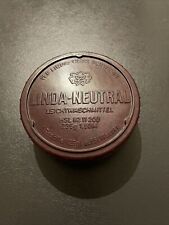 Linda Neutral Bakelit Dose DDR