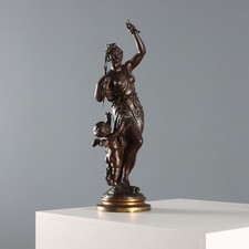 Moderne Skulptur Venus