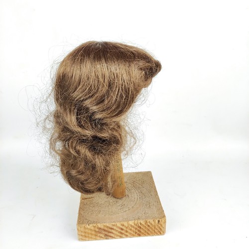 Vintage braune puppenperücke - vintage,