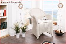 Bequemer weißer Rattansessel