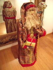  WEIHNACHTSMANN-groß  123x40x29,2 cm  Nikolaus Brokatmantel Rot-Gold NEUWERTIG 