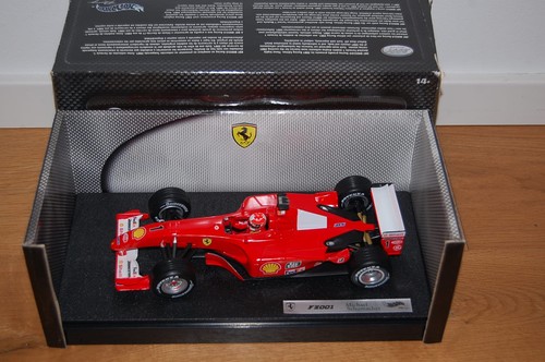 Hotwheels ferrari 2001 - ferrari,