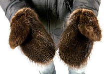Fäustlinge aus Biberfell für