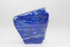 Lapislazuli Skulptur halb