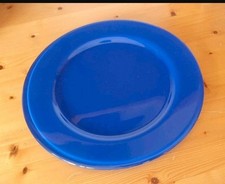 Blaue Teller aus Glas 
