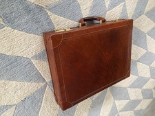 The Bridge Lederkoffer, Edel