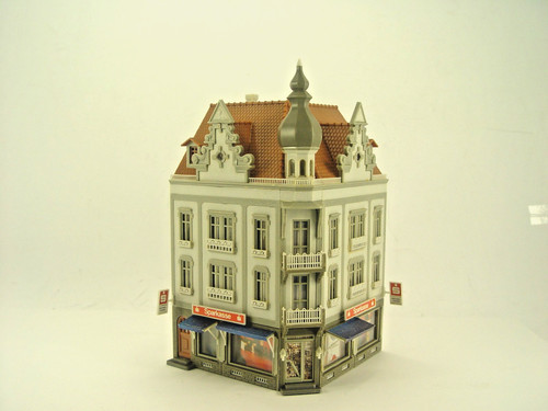 Stadthaus eckhaus sparkasse - stadthaus,