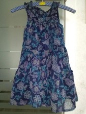 Kleid mit Petticoat aus