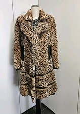 Designer Mantel Pelz leo