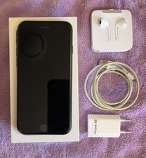 Apple iPhone SE 2020 128GB 2