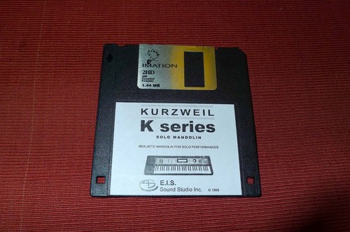Diskette mit mandoline - mit,