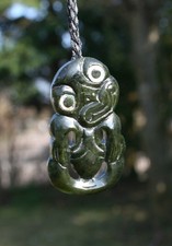 Hei Tiki Maori Nephrit Jade