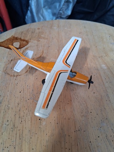 Matchbox lesney cessna 210 - lesney,