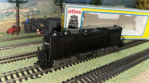 Atlas diesellok gp 38 - ,