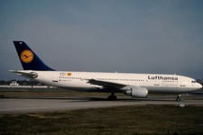 Dia D-AIAP Airbus A300B4-603 Lufthansa Express 04/1993 35mm gerahmt OP-K8-10