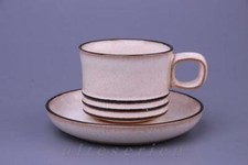 Kaffeetasse mit Untere Denby Sahara