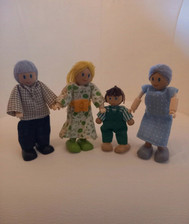 Familie fürs Puppenhaus