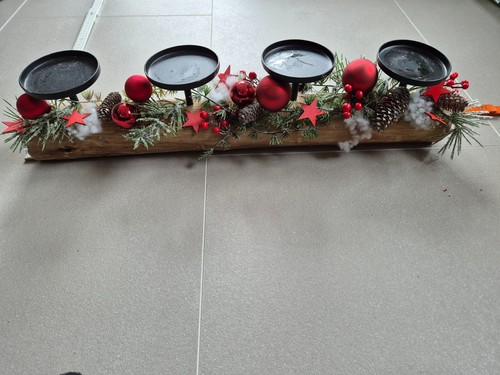 Adventskranz baumstamm rot - baumstamm,