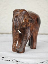 Afrikanische holzfigur elefant - holzfigur,