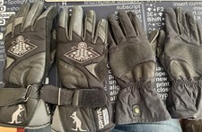 Motorradhandschuhe von BMW und