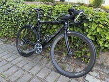 Canyon Ultimate Carbon F10 RH 56 mit Lightweight Meilenstein LRS