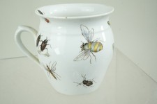 FORMSCHÖNE KAFFEETASSE / TEETASSE - MIT VIELEN INSEKTEN