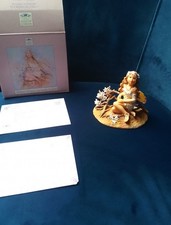 Christine Haworth Leonardo Collection White Winter Jasmine Faerie Figur