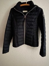 Abercrombie & Fitch Outwear